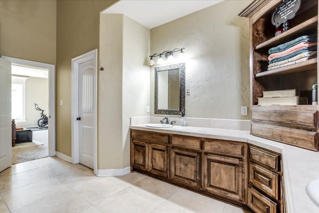 30 Tananger Springs Drive, Denison, TX 75021