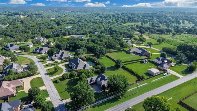 30 Tananger Springs Drive, Denison, TX 75021