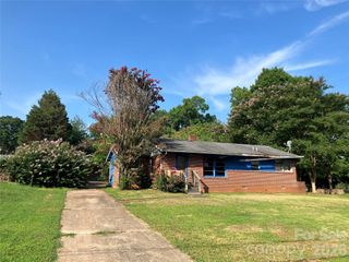 123 Dalehurst Drive, Forest City, NC 28043