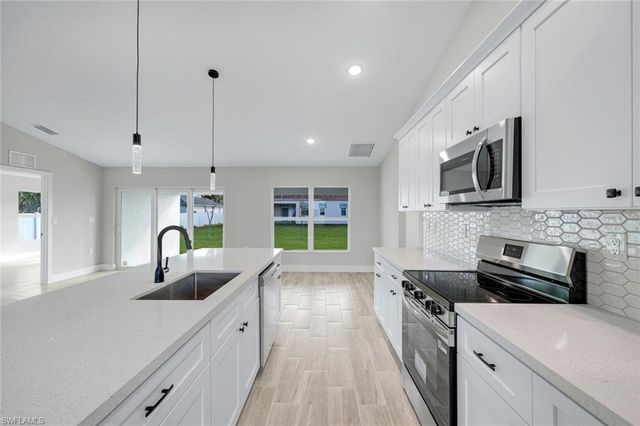 1105 NW 21st AVE, Cape Coral, FL 33993