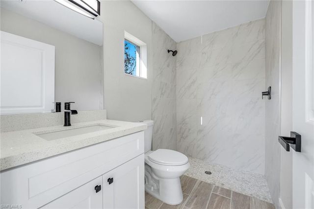 1105 NW 21st AVE, Cape Coral, FL 33993