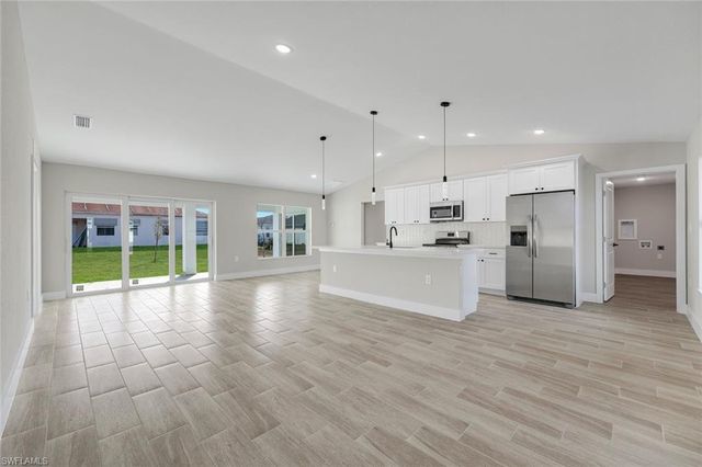 1105 NW 21st AVE, Cape Coral, FL 33993