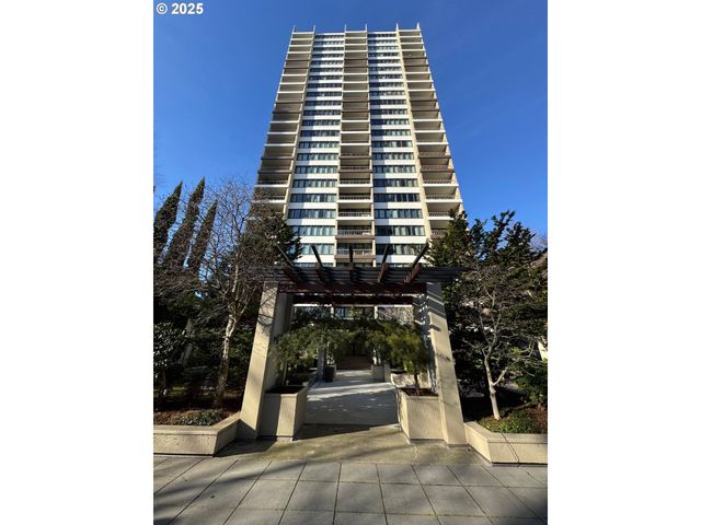 255 Sw HARRISON St, Portland, OR 97201