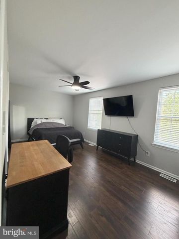 54 KNOLL DRIVE, Clementon, NJ 08021