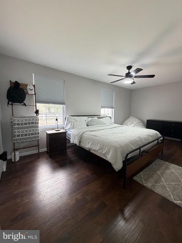 54 KNOLL DRIVE, Clementon, NJ 08021