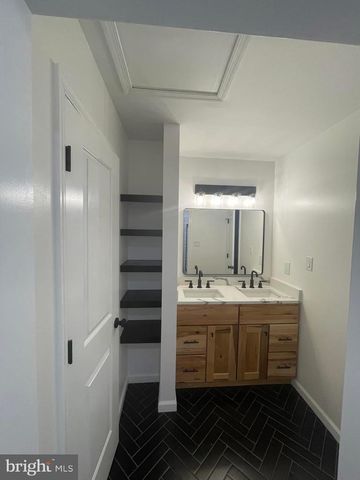 54 KNOLL DRIVE, Clementon, NJ 08021