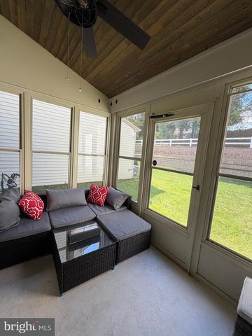 54 KNOLL DRIVE, Clementon, NJ 08021