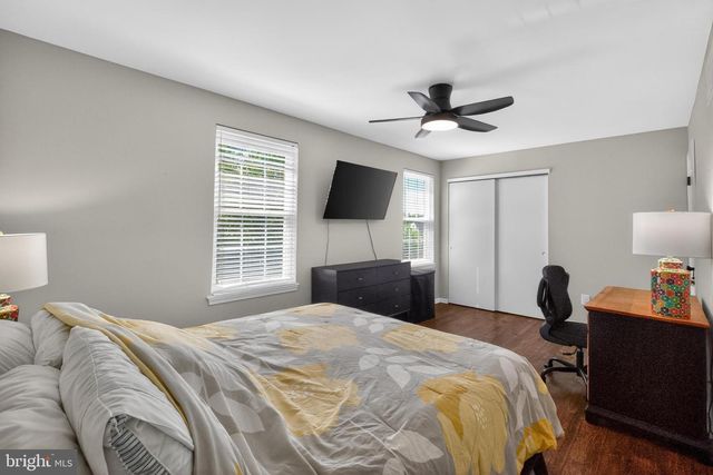 54 KNOLL DRIVE, Clementon, NJ 08021