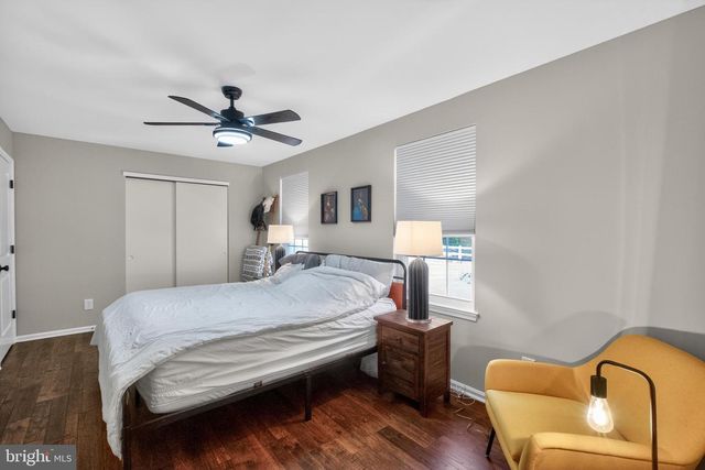 54 KNOLL DRIVE, Clementon, NJ 08021