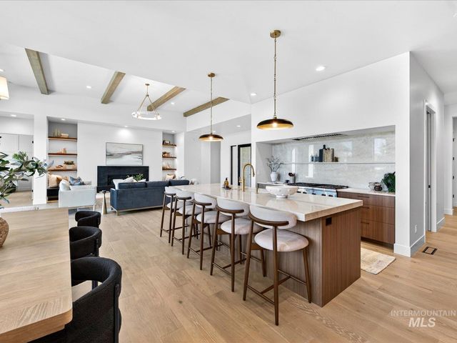3617 N Harvest Moon, Eagle, ID 83616
