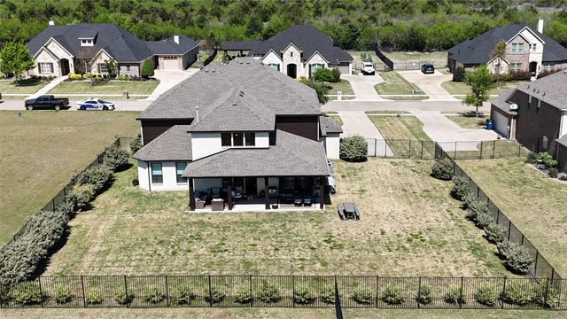 1505 Hudson Drive, Ennis, TX 75119