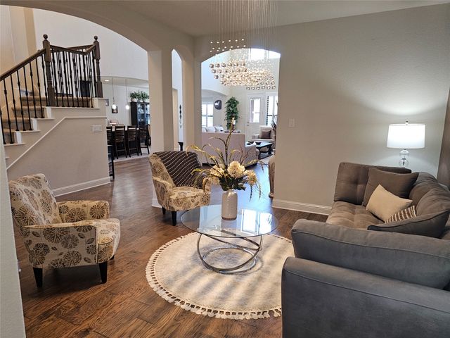 1505 Hudson Drive, Ennis, TX 75119