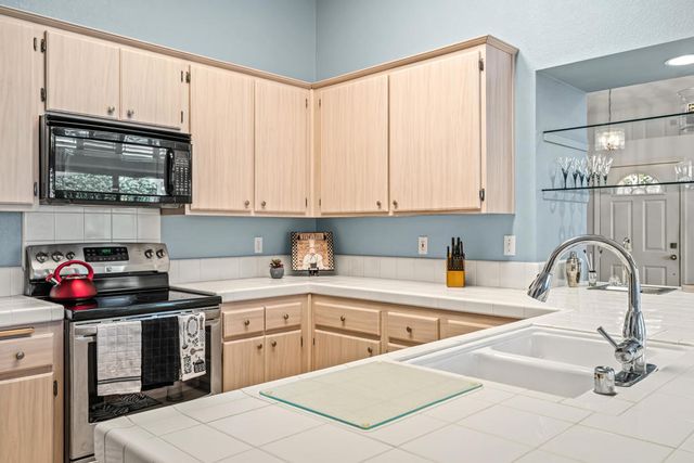 42635 Adalin Way, Palm Desert, CA 92211
