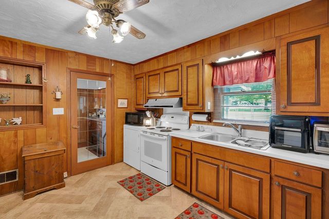 2899 Stone Station Road, Roebuck, SC 29376