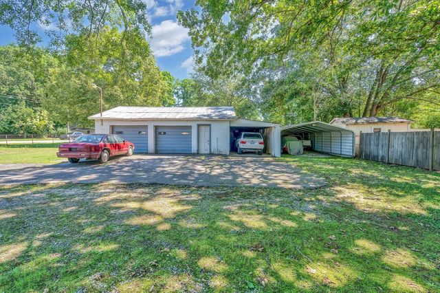 2899 Stone Station Road, Roebuck, SC 29376