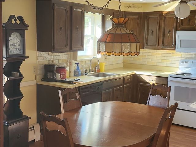 81 Sophia Drive, Warwick, RI 02886