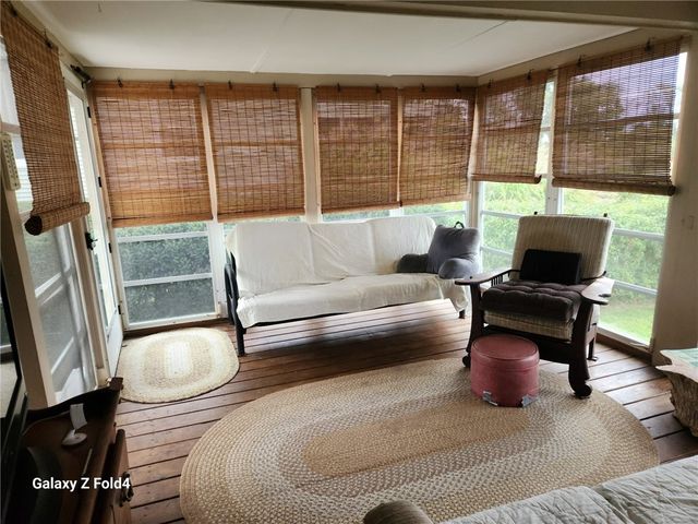 81 Sophia Drive, Warwick, RI 02886