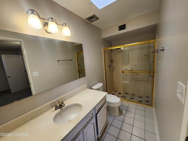 1833 S Oak Park Drive, Tucson, AZ 85710