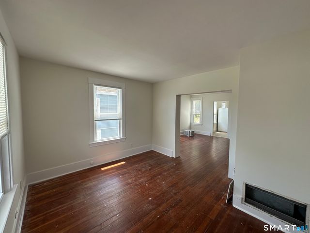 101 Riverview Avenue 2, New London, CT 06320