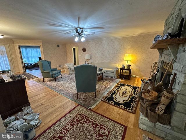 11354 BROOKDALE DRIVE, Waynesboro, PA 17268