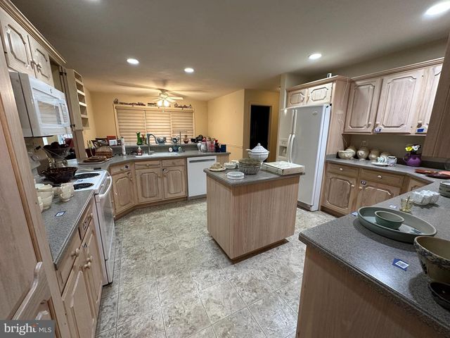 11354 BROOKDALE DRIVE, Waynesboro, PA 17268