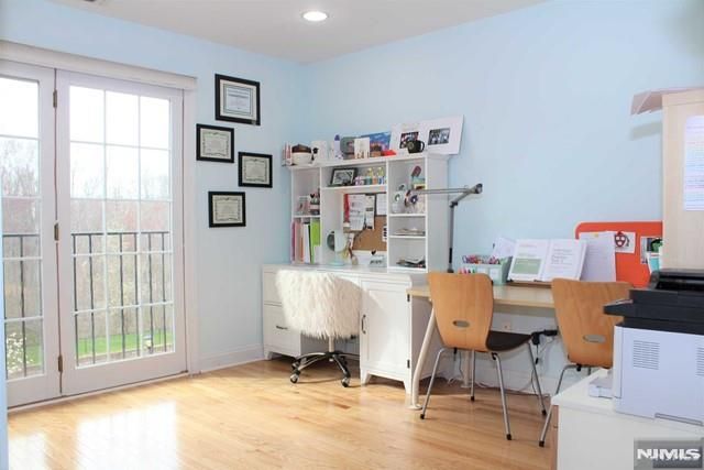 26 Candlewood Drive, Old Tappan, NJ 07675