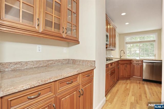 26 Candlewood Drive, Old Tappan, NJ 07675