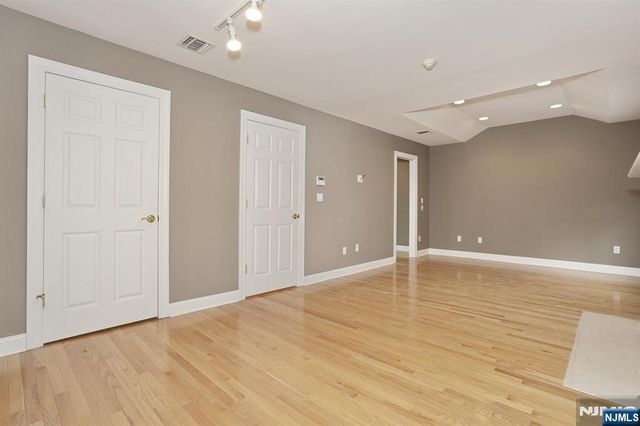 26 Candlewood Drive, Old Tappan, NJ 07675