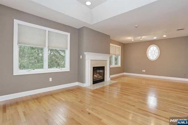 26 Candlewood Drive, Old Tappan, NJ 07675