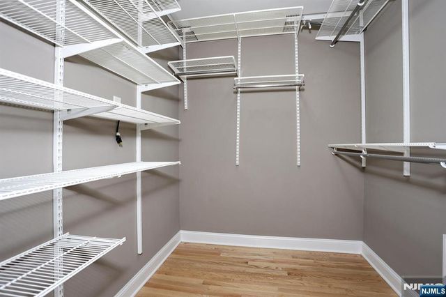 26 Candlewood Drive, Old Tappan, NJ 07675