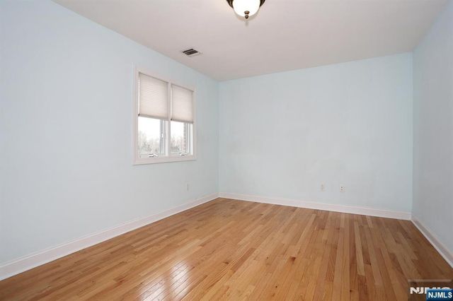 26 Candlewood Drive, Old Tappan, NJ 07675