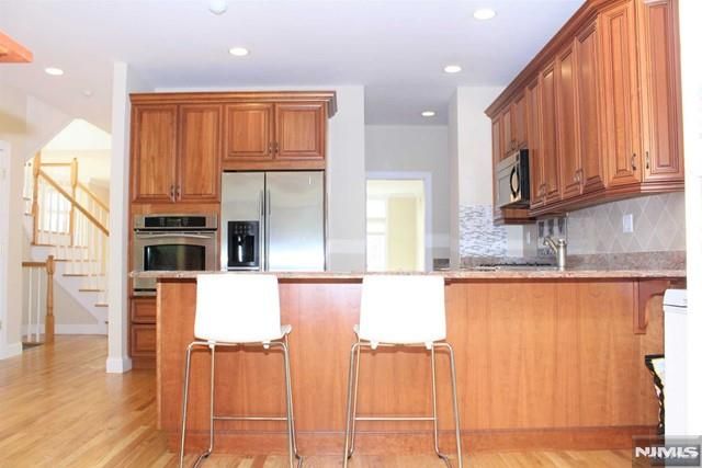 26 Candlewood Drive, Old Tappan, NJ 07675