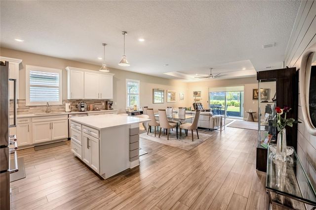 9435 SW 52ND LOOP, Ocala, FL 34481