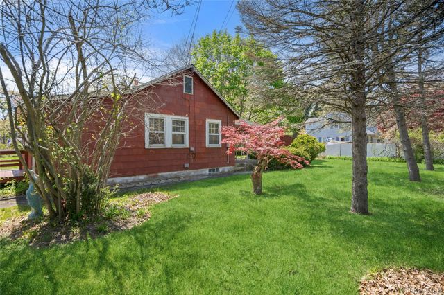 184 Magnolia Drive, Mastic Beach, NY 11951
