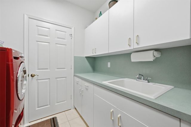 12125 NW 10th St, Coral Springs, FL 33071