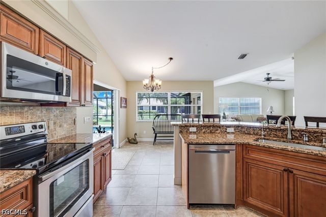 2838 SW 50th TER, Cape Coral, FL 33914