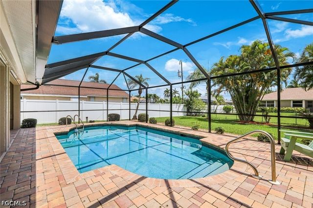 2838 SW 50th TER, Cape Coral, FL 33914
