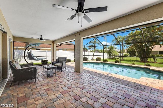 2838 SW 50th TER, Cape Coral, FL 33914