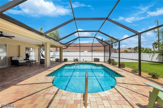2838 SW 50th TER, Cape Coral, FL 33914