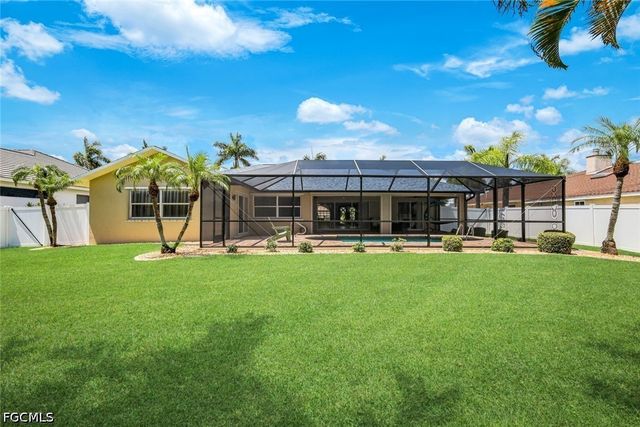 2838 SW 50th TER, Cape Coral, FL 33914