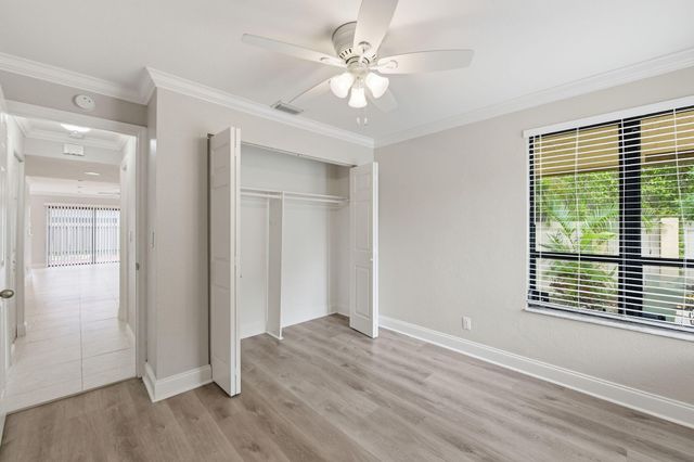 8741 Cleary Boulevard, Plantation, FL 33324