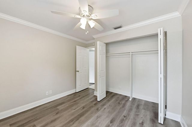 8741 Cleary Boulevard, Plantation, FL 33324