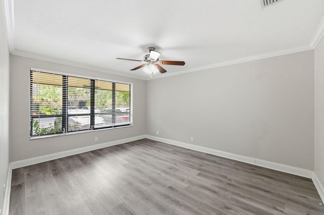 8741 Cleary Boulevard, Plantation, FL 33324