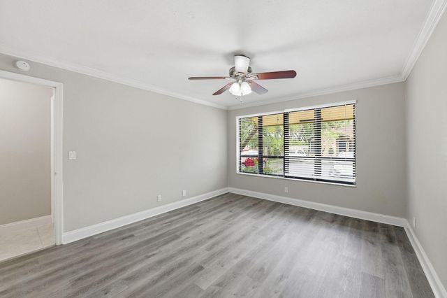 8741 Cleary Boulevard, Plantation, FL 33324
