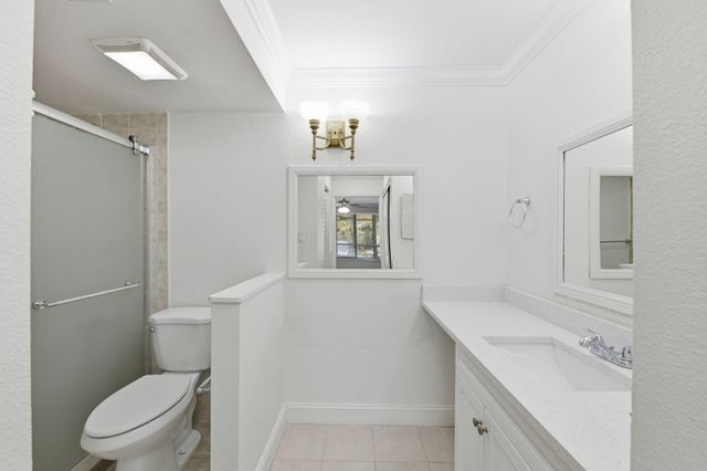 8741 Cleary Boulevard, Plantation, FL 33324