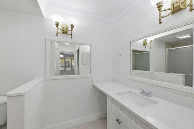 8741 Cleary Boulevard, Plantation, FL 33324