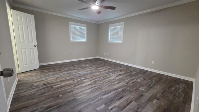 108 County Road 1102, Streetman, TX 75859
