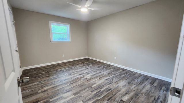108 County Road 1102, Streetman, TX 75859