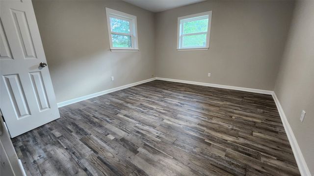 108 County Road 1102, Streetman, TX 75859