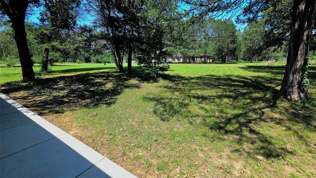 108 County Road 1102, Streetman, TX 75859